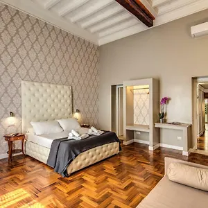 the-spanish-steps-apartment-67.it-romehotels.com/